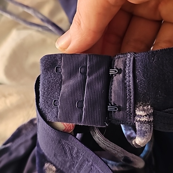 PINK Blue Velour Bra Size M NWOT - Picture 4 of 6